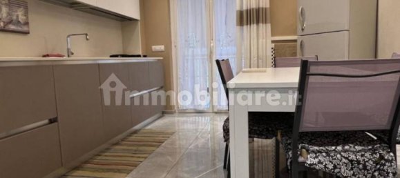 Apartamento de 3 dormitorios en Bari, Italy No. 13067 21