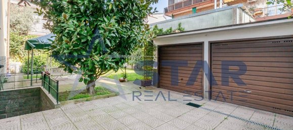 3 bedrooms Villa in Cesano Boscone, Italy No. 341871 4