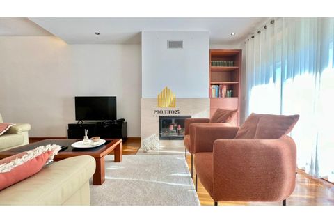 Квартира с 3 спальнями в Мая, Португалия № 219735