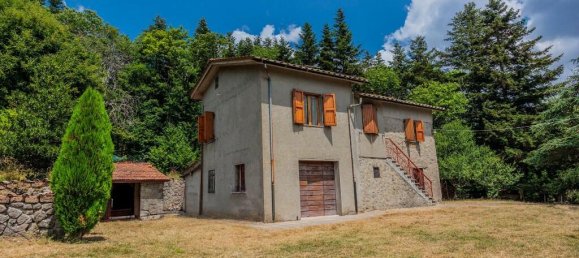 3 bedrooms Land in Abbadia San Salvatore, Italy No. 179442 2