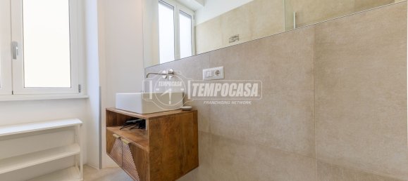 Apartamento T2 em Rome, Italy N.º 365794 8