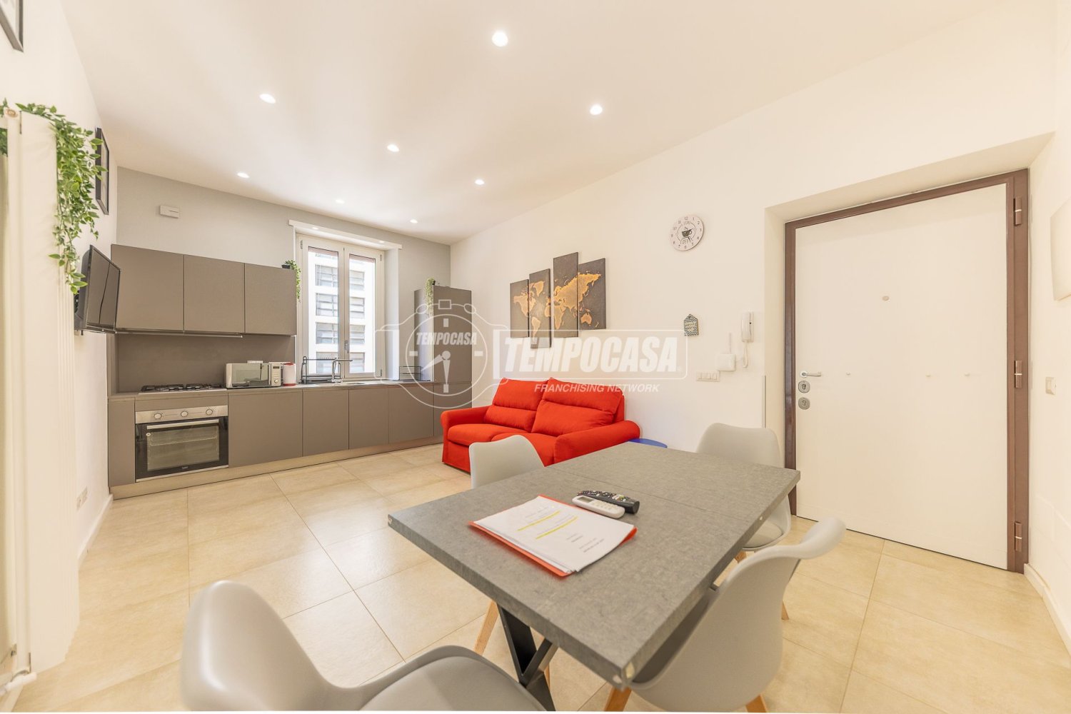 Apartamento T2 em Rome, Italy N.º 365794