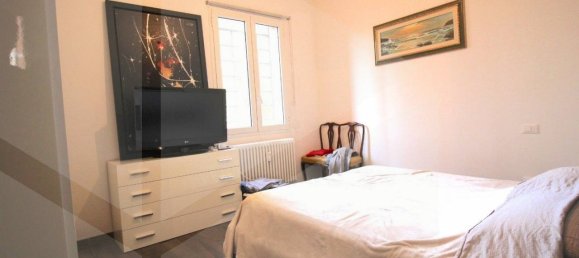 Apartamento de 4 habitaciónes en Bologna, Italy No. 27553 9