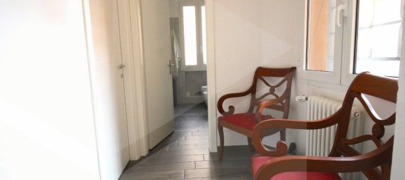 Apartamento de 4 habitaciónes en Bologna, Italy No. 27553 5