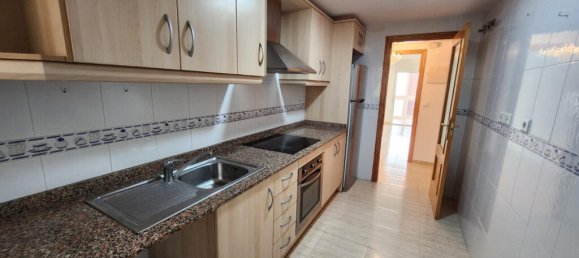 3 bedrooms Apartment in Benidorm, Spain No. 185681 10