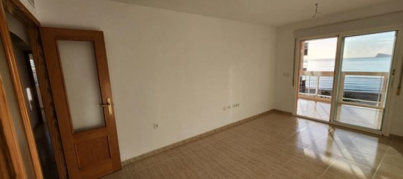 3 bedrooms Apartment in Benidorm, Spain No. 185681 8