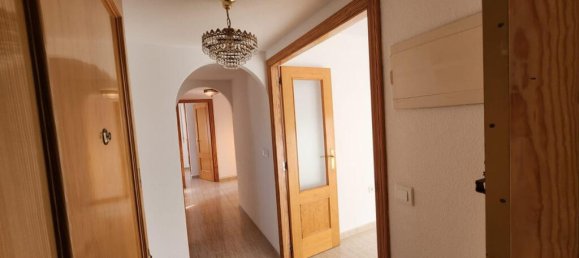 3 bedrooms Apartment in Benidorm, Spain No. 185681 7