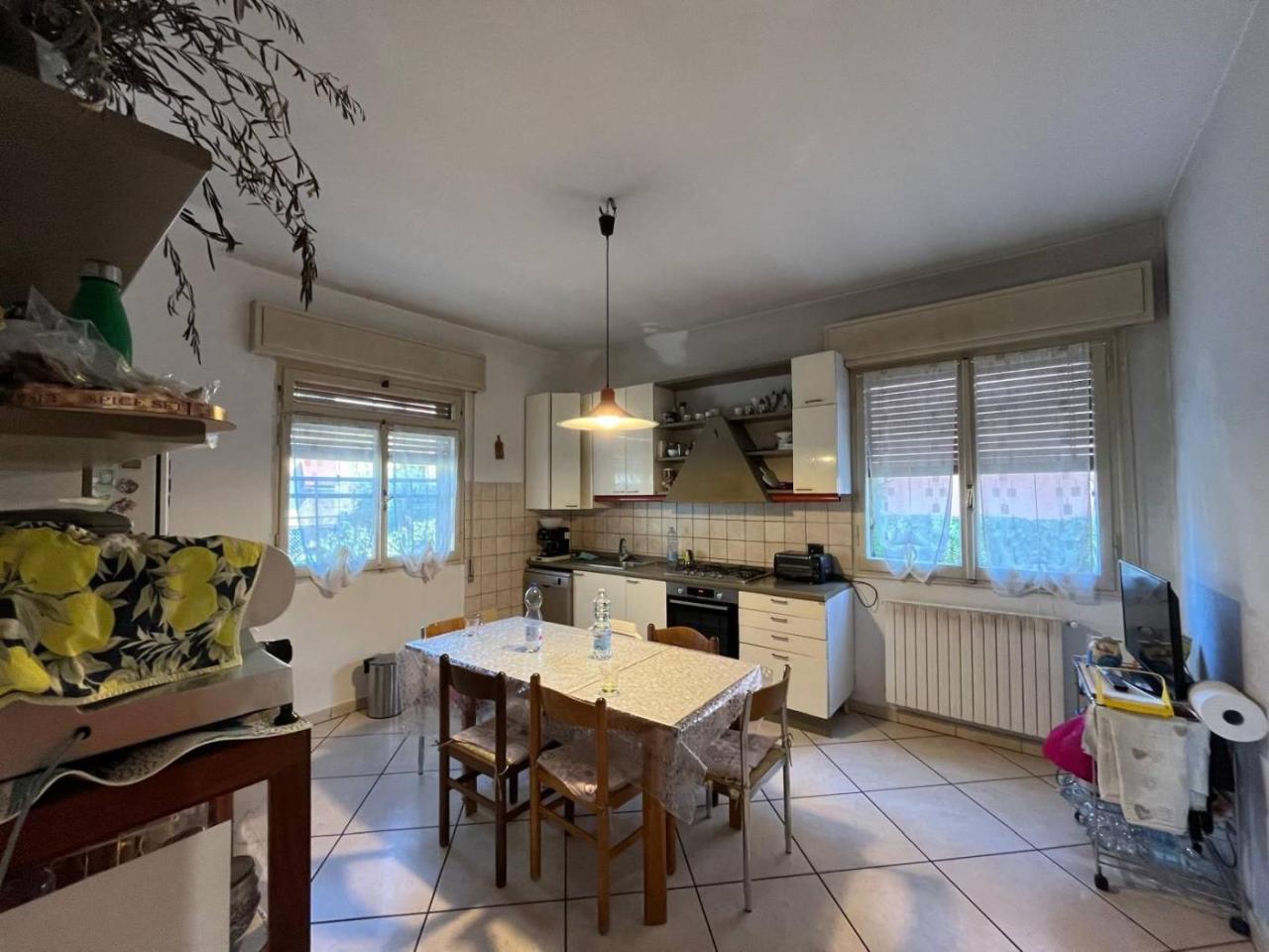 Villa de 8 habitaciónes en Carpi, Italy No. 135796