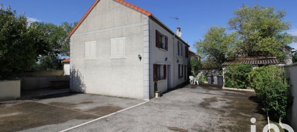 Casa de 4 dormitorios en Seine-et-Marne, France No. 325370 2