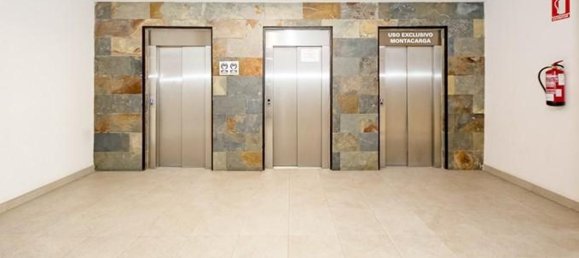 99m² Office in Andalusia, Spain No. 175122 5