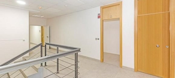 99m² Office in Andalusia, Spain No. 175122 6