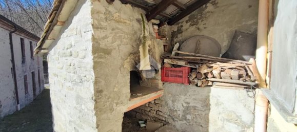 4 rooms House in San Sebastiano Curone, Italy No. 160774 12