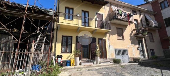 2 bedrooms House in San Mauro Torinese, Italy No. 335408 30