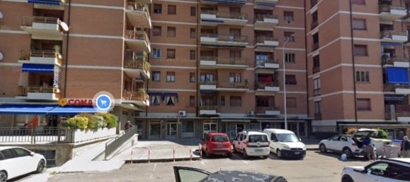 154m² Commercial property in Perugia, Italy No. 324110 8
