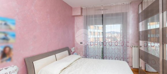 2 Schlafzimmer Wohnung in Turin, Italy, Nr. 329632 14