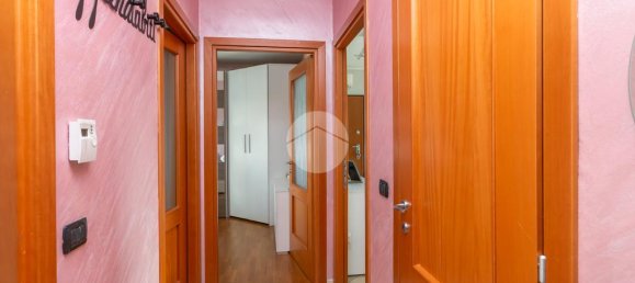 2 Schlafzimmer Wohnung in Turin, Italy, Nr. 329632 13