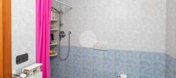 2 Schlafzimmer Wohnung in Turin, Italy, Nr. 329632 20
