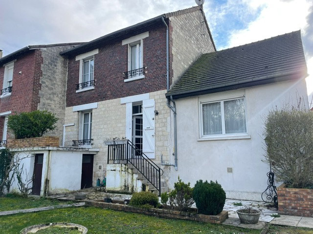 4 غرف نوم منزل في Margny-les-Compiegne, France رقم 76499
