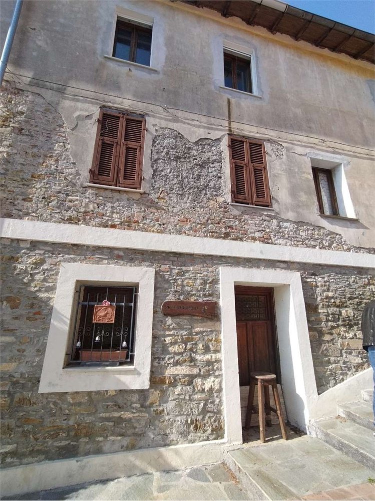 Apartamento de 5 habitaciónes en Testico, Italy No. 77793