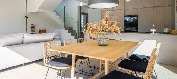 3 bedrooms Villa in San Miguel de Salinas, Spain No. 16587 7