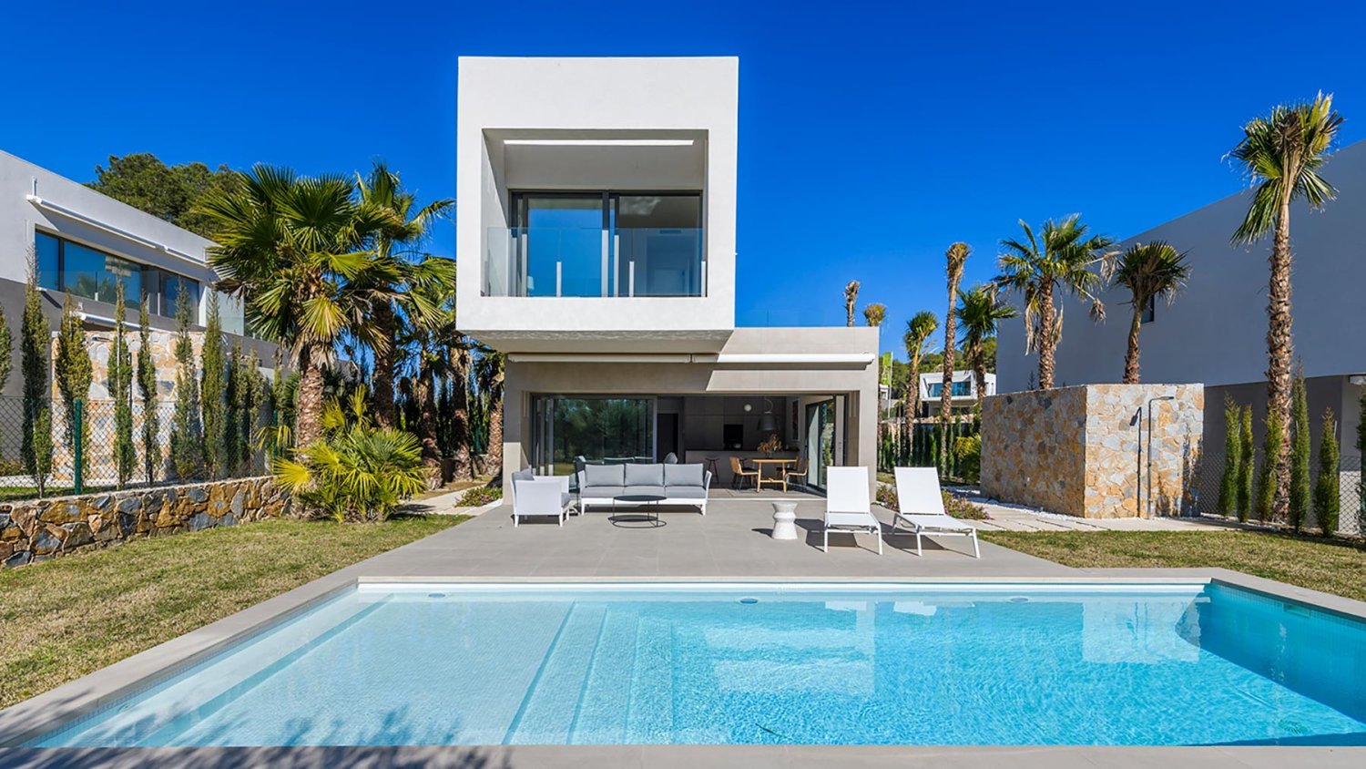 3 bedrooms Villa in San Miguel de Salinas, Spain No. 16587