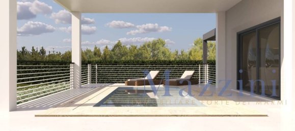 5 bedrooms Villa in Forte dei Marmi, Italy No. 313190 4