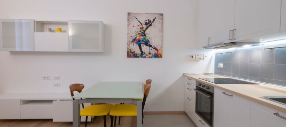 2 rooms Apartment in Milan, Italy No. 259072 2