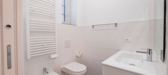 2 rooms Apartment in Milan, Italy No. 259072 16
