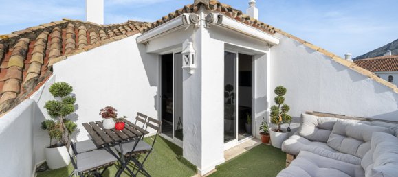 2 bedrooms Penthouse in Marbella, Spain No. 41389 8