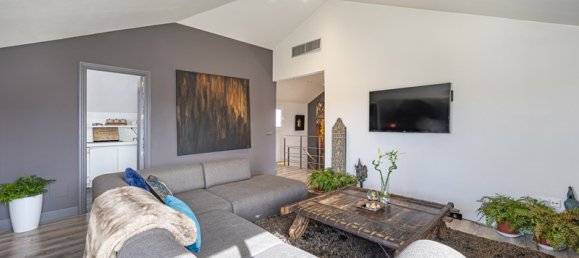 2 bedrooms Penthouse in Marbella, Spain No. 41389 22