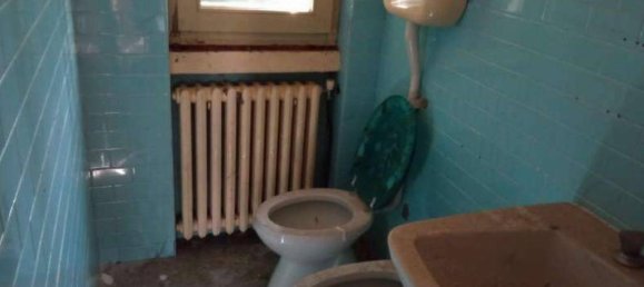 Apartamento de 6 dormitorios en Sangiano, Italy No. 283511 15