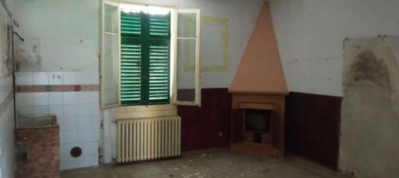 Apartamento de 6 dormitorios en Sangiano, Italy No. 283511 8
