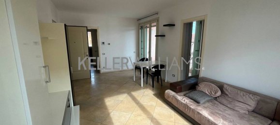 Apartamento T2 em Desenzano del Garda, Italy N.º 287326 5