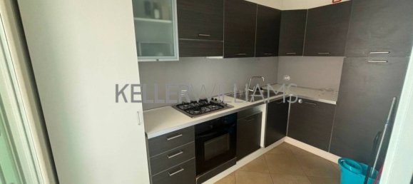 Apartamento T2 em Desenzano del Garda, Italy N.º 287326 2