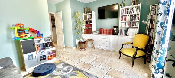 5 bedrooms House in Yonne, France No. 327290 15