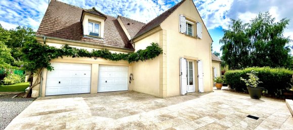 5 bedrooms House in Yonne, France No. 327290 25