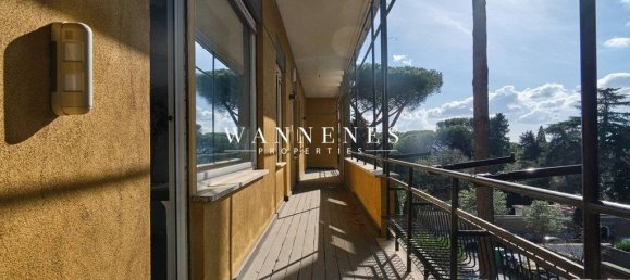 3 bedrooms Apartment in Rome, Italy No. 209502 26