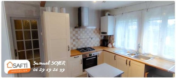 Casa de 2 dormitorios en Tergnier, France No. 217789 2