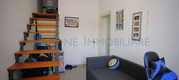 5-salle Appartement à Carrara, Italy No. 91111 3