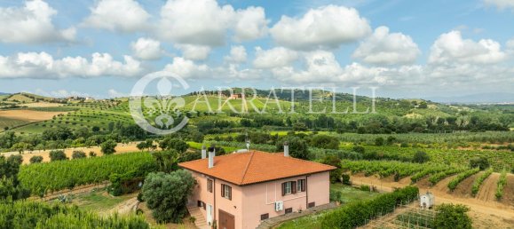 Villa de 6 habitaciónes en Grosseto, Italy No. 120201 12