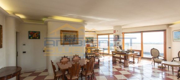 Ático de 3 dormitorios en Merate, Italy No. 166018 44