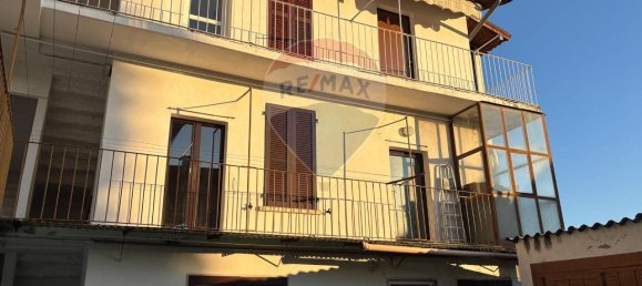 3 rooms Apartment in Saltrio, Italy No. 26380 6