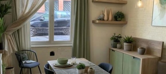 2 rooms Apartment in Montreuil, France No. 191224 8