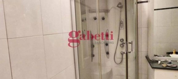 2 bedrooms Apartment in Piacenza, Italy No. 17329 9