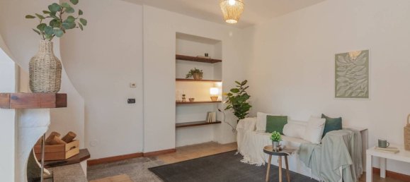 2 Schlafzimmer Villa in Oggiono, Italy, Nr. 303506 6