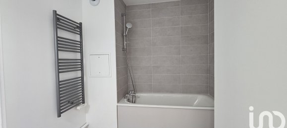 Квартира с 3 спальнями в Коломб, Франция № 324400 8