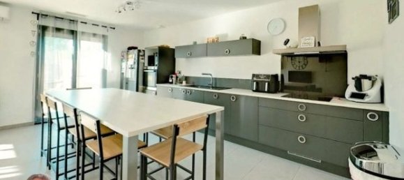 Вилла с 4 спальнями в Окситания, Франция № 311014 3