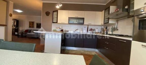 4 Schlafzimmer Wohnung in Tortona, Italy, Nr. 355992 22