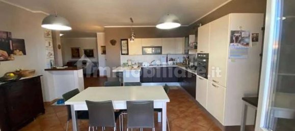 4 Schlafzimmer Wohnung in Tortona, Italy, Nr. 355992 21