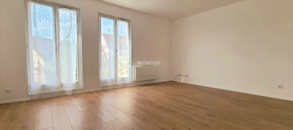 2 bedrooms Apartment in Thiais, France No. 181401 16
